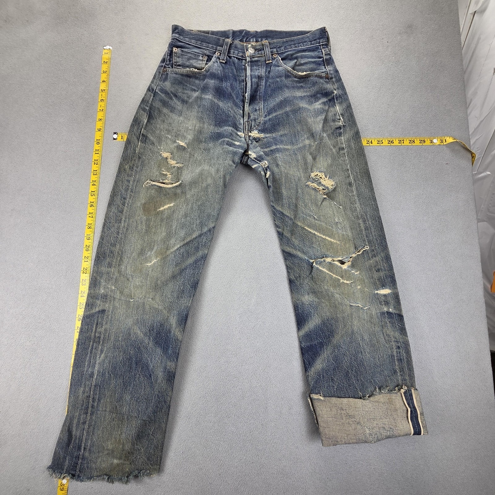 Vtg Levis 501 Jeans Mens Blue Selvedge Lvc Whiskers Honeycomb Fits 29x30 Holes